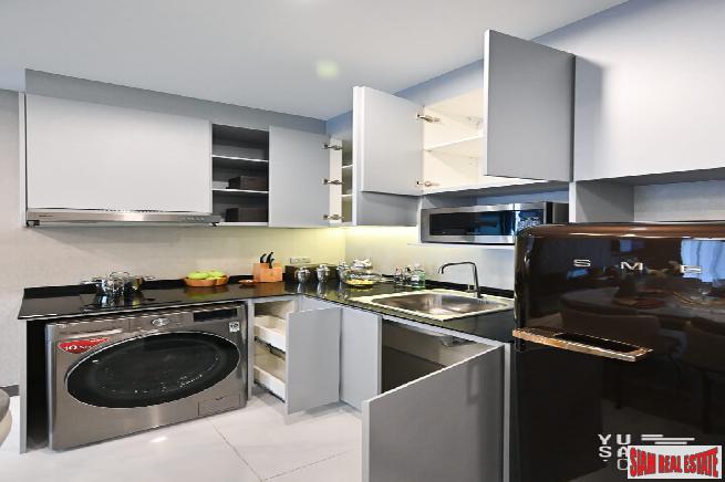 New Luxury Neo Classic Designed High-Rise at Charoennakorn close to Icon Siam, BTS Gold Line and the Riverside - 3 Bed Units - BitCoin Accepted as Payment-28