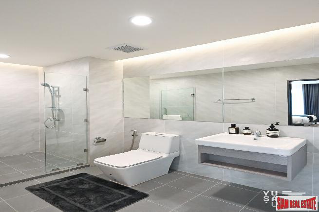New Luxury Neo Classic Designed High-Rise at Charoennakorn close to Icon Siam, BTS Gold Line and the Riverside - 3 Bed Units - BitCoin Accepted as Payment-29