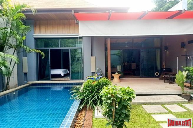 Saiyuan Estate | Nice Two Bedroom Corner Unit with Extra Space and Windows for Sale in Rawai