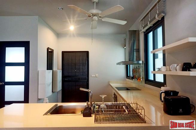 Saiyuan Estate | Nice Two Bedroom Corner Unit with Extra Space and Windows for Sale in Rawai-5