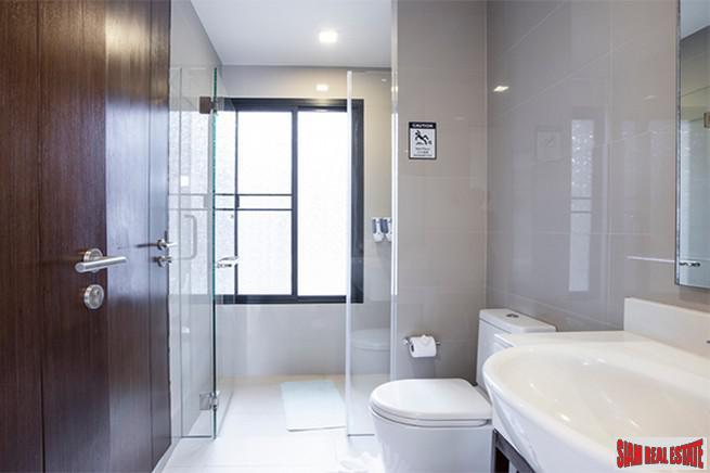 Laguna Park | Five Bedroom Three Storey House with Private Rooftop Pool for Rent