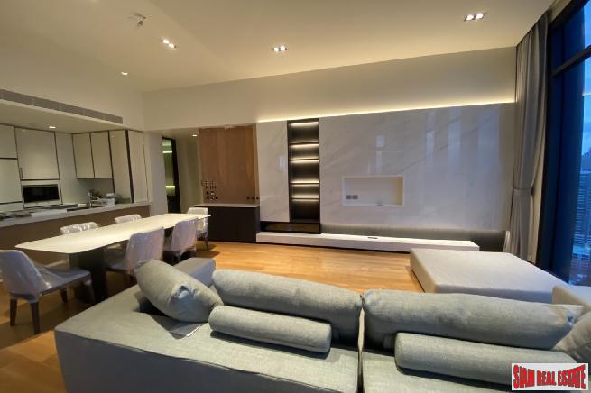 Beatniq Sukhumvit 32 | Two Bedroom + 1 Study room Condo for Rent with Unblocked City Views in Thong Lo