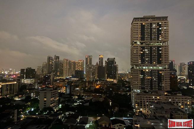 Beatniq Sukhumvit 32 | Elegantly Furnished One Bedroom Condo with Great City Views for Sale in Thong Lo-20