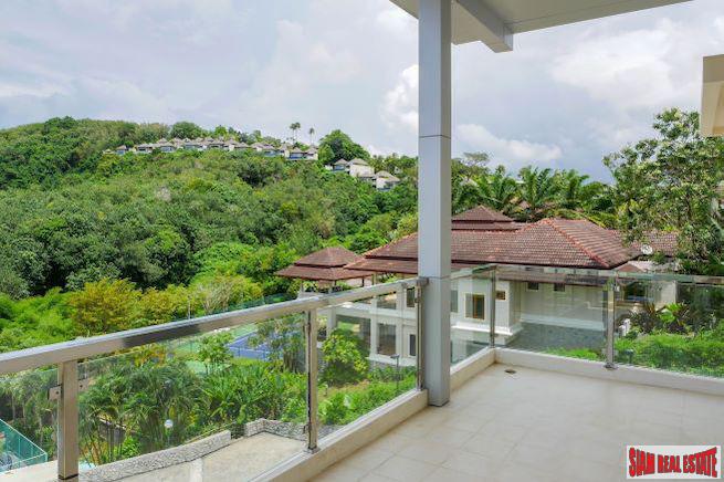 Layan Garden | Amazing Penthouse Condominium with Sea Views and Excellent Facilities For Rent