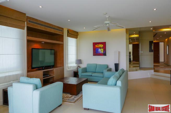 Layan Gardens | Spacious Three Bedroom Condo with Partial Sea Views for Rent in a Low Density Development-18