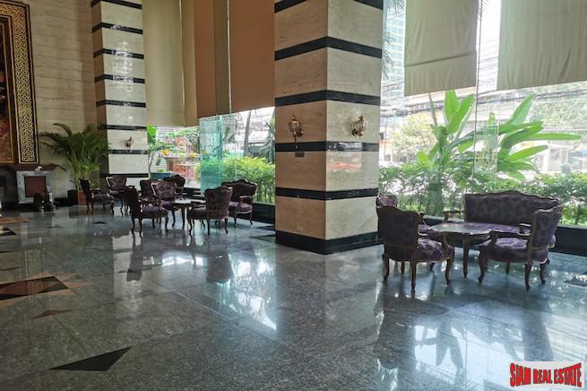 Las Colinas | Elegant & Spacious Two Bedroom Condo for Rent in Asoke