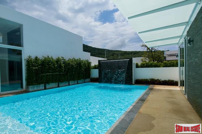 Luxury 4 to 6 Bedroom Pool Villas for Sale in Rawai-25