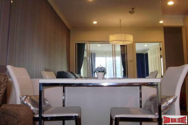 Grand Parkview Asoke | Comfortable One Bedroom Condo on the 27th Floor for Rent