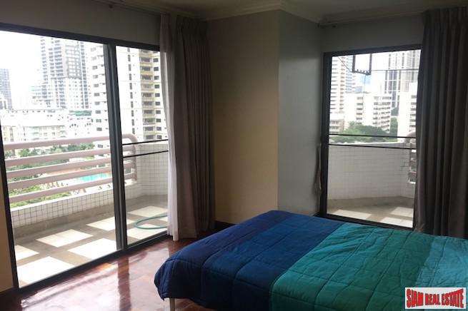 Richmond Palace Condominium | Bright & Peaceful Three Bedroom Corner Unit for Rent in Phrom Phong