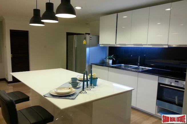 Richmond Palace Condominium | Bright & Peaceful Three Bedroom Corner Unit for Rent in Phrom Phong