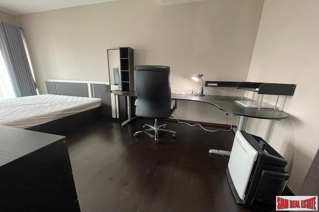 Noble Remix Sukhumvit 36 | Newly Renovated One Bedroom Condo for Sale in a Great Location - Building Connected to BTS Thong Lo-14