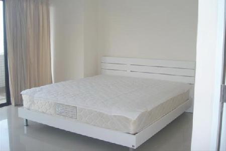 Richmond Palace | A beautiful Fully Furnish Two Bedroom in a Mid Sukhumvit