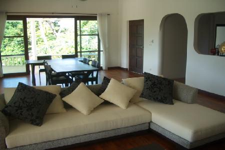 Five Bedroom Contemporary Villa with Private Swimming Pool available For Rent at Surin, Phuket-3