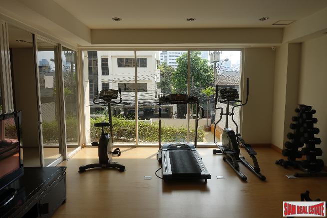 The VISCAYA Private Residence, 2 bedrooms+ 1 Study room, 3 bathrooms Apartment with 150 Sq.m.