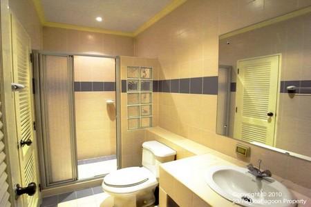 Boat Lagoon Estate | Furnished Two Bedroom Townhouse in a Prestigious Estate-4
