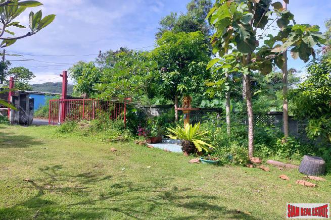 Three-Bedroom Thai-Style House in Ao Makham-8